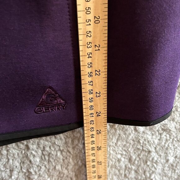 Gerry Women's Size Small Hooded Sleeveless Vest Purple Outerwear Athletic Zip - Picture 12 of 15